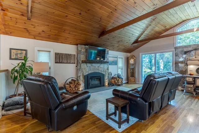 $759,000 | 11-13 Dulcies Point Road, Kingston, NH 03848