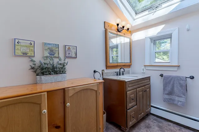 $759,000 | 11-13 Dulcies Point Road, Kingston, NH 03848