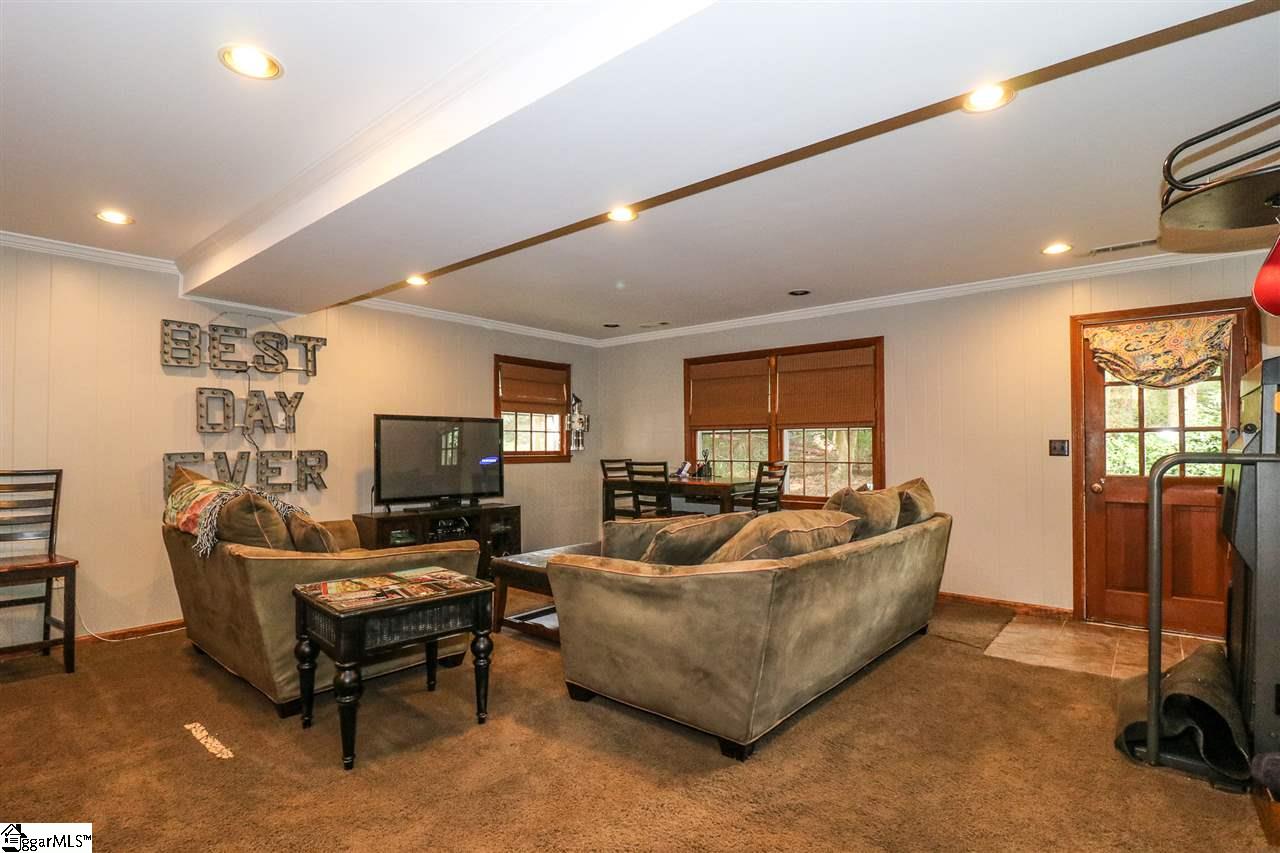 205 Hunting Hollow Road Greenville, SC 29615 - Photo 25 of 36 Gallery Image 25