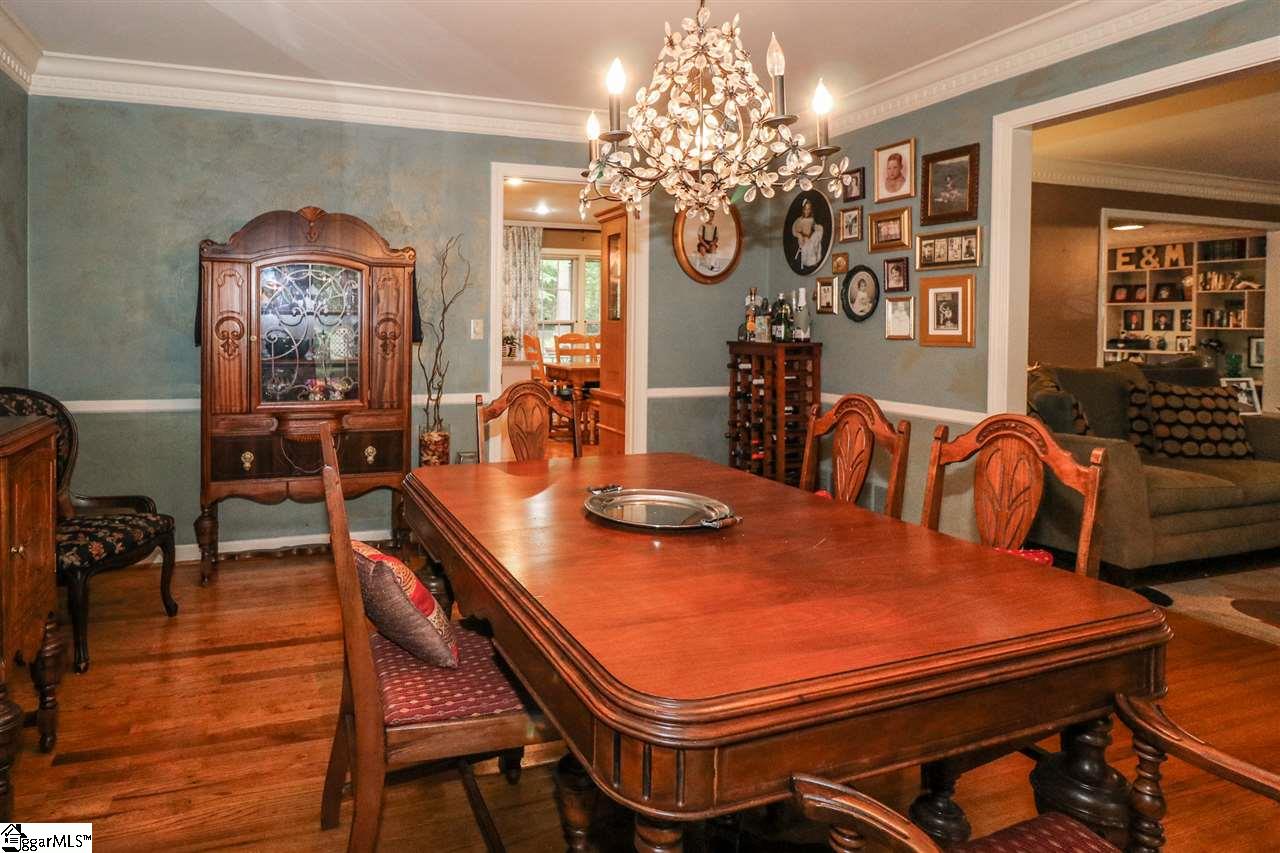 205 Hunting Hollow Road Greenville, SC 29615 - Photo 5 of 36 Gallery Image 5