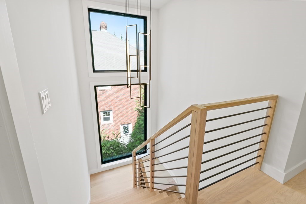 70 Washington Street, Unit 70 Newton, MA 02458 - Photo 10 of 25 a view of entryway