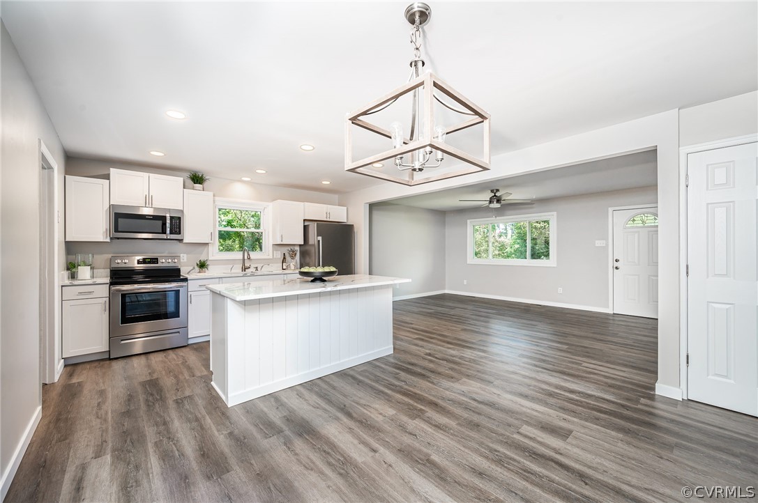 14221 Harrowgate Road Chester, VA 23831 - Photo 4 of 24