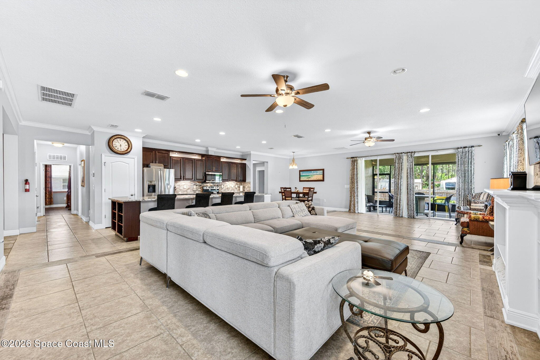 453 Danis Road Southwest Palm Bay, FL 32908 - Photo 19 of 55 Family Room