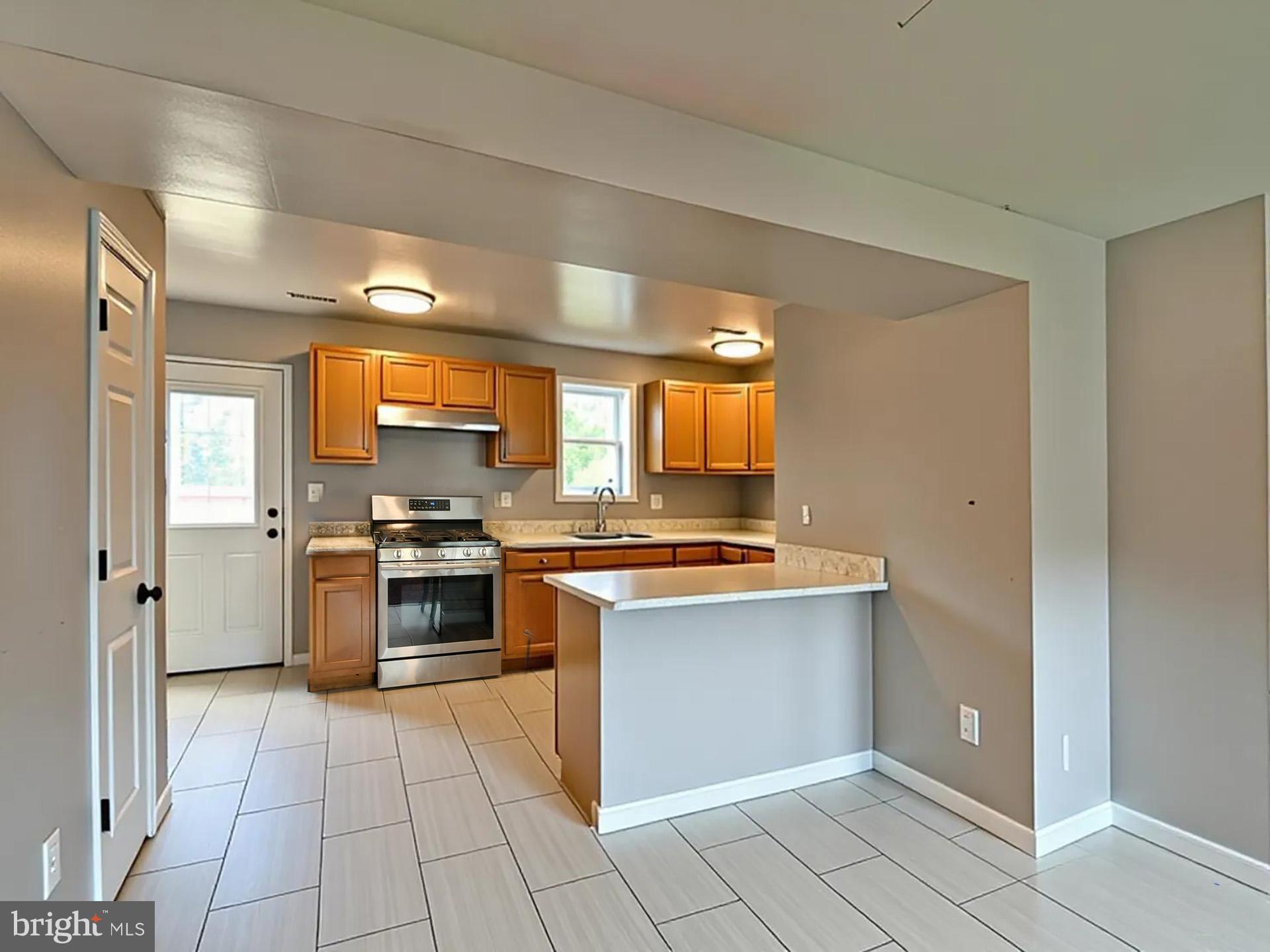 5016 Laguna Road College Park, MD 20740 - Photo 17 of 64