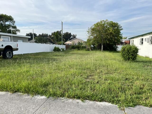 1381 West 30th Street Riviera Beach, FL 33404 - Photo 2 of 2 IMG_8232