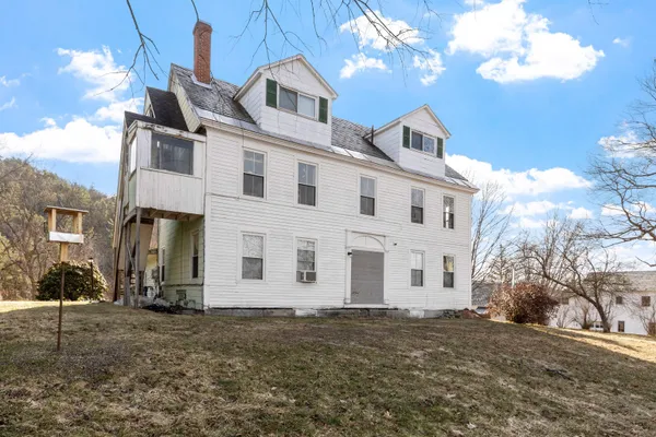 $550,000 | 15 High Street, Winchester, NH 03470