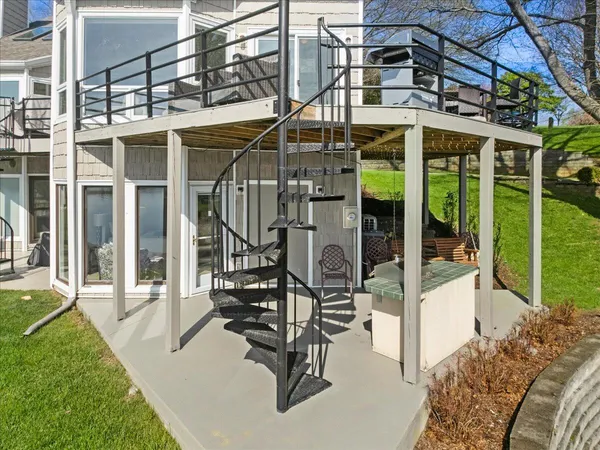 $779,900 | 1206 Nature Lane, Union Hall, VA 24176