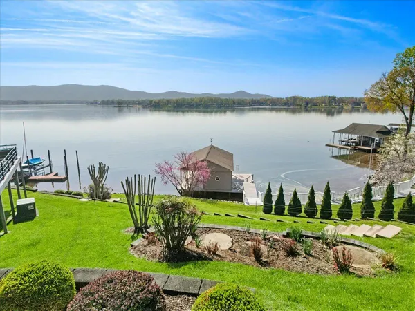 $779,900 | 1206 Nature Lane, Union Hall, VA 24176