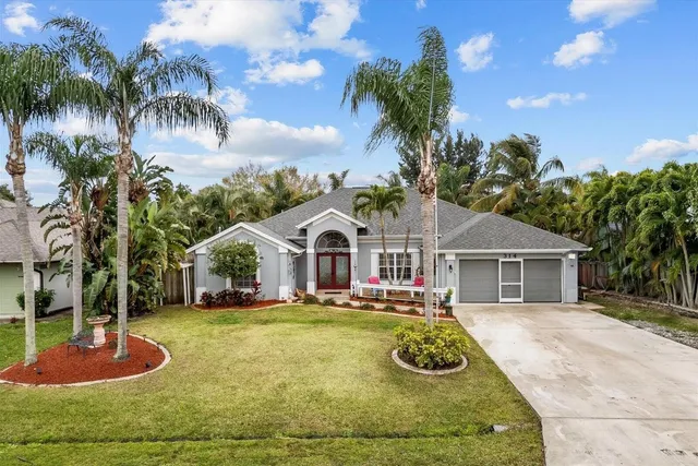 $479,900 | 314 Southwest Majestic Terrace, Port St. Lucie, FL 34984