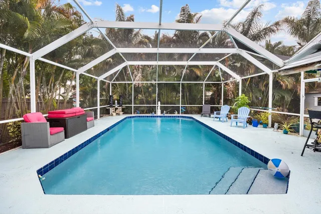 $479,900 | 314 Southwest Majestic Terrace, Port St. Lucie, FL 34984