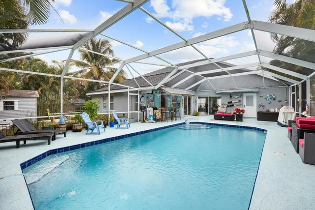 $479,900 | 314 Southwest Majestic Terrace, Port St. Lucie, FL 34984