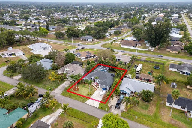 $479,900 | 314 Southwest Majestic Terrace, Port St. Lucie, FL 34984