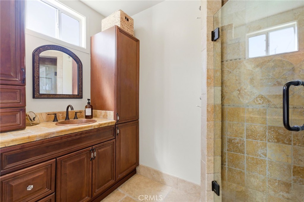 4374 Ramona Drive Riverside, CA 92506 - Photo 25 of 54
