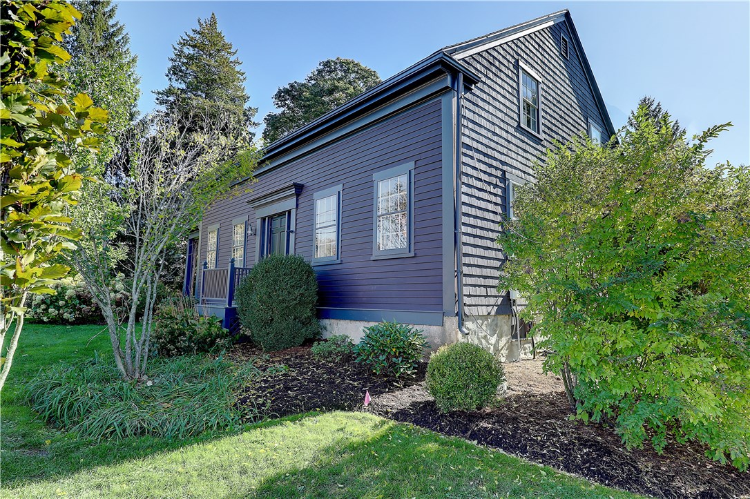 10 Rumstick Road Barrington, RI 02806 - Photo 1 of 36