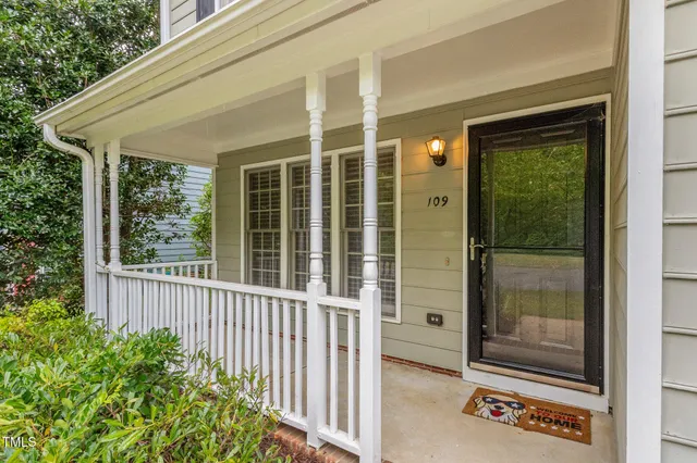 $465,000 | 109 Gatepost Lane, Cary, NC 27513