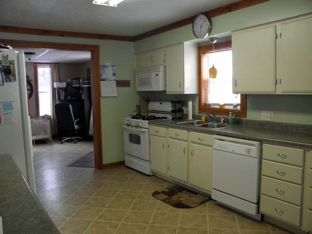 180 Fifield Street Phillips, WI 54555 - Photo 11 of 20 Gallery Image 11