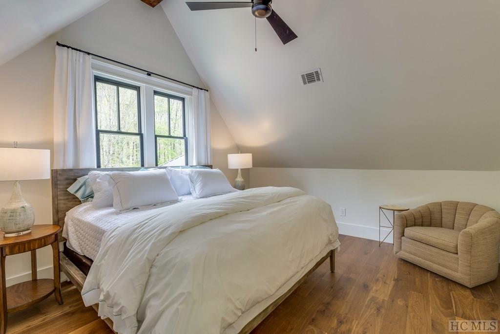 215 Satulah Road Highlands, NC 28741 - Photo 25 of 32 Gallery Image 25