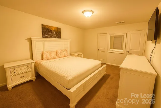 $2,300 | 11028 Wickenden Way, Unit 33, Charlotte, NC 28214