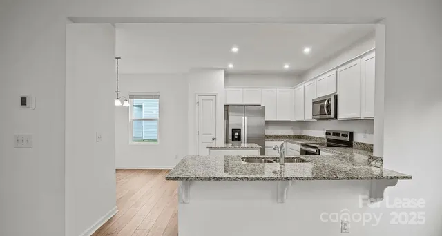 $2,300 | 11028 Wickenden Way, Unit 33, Charlotte, NC 28214