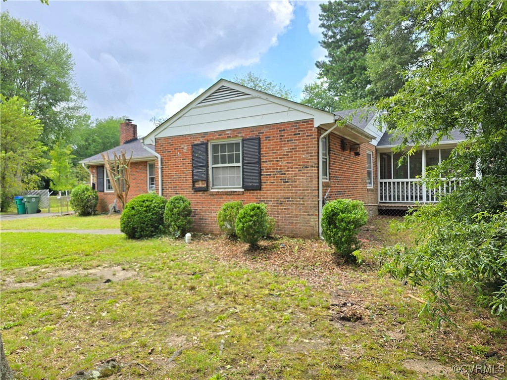 2930 Poyntelle Road Richmond, VA 23235 - Photo 4 of 33 The screened porch is off the right rear of the ho