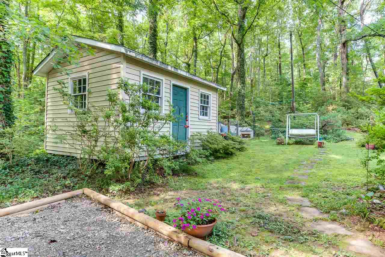 143 Glassy Road Landrum, SC 29356 - Photo 21 of 34