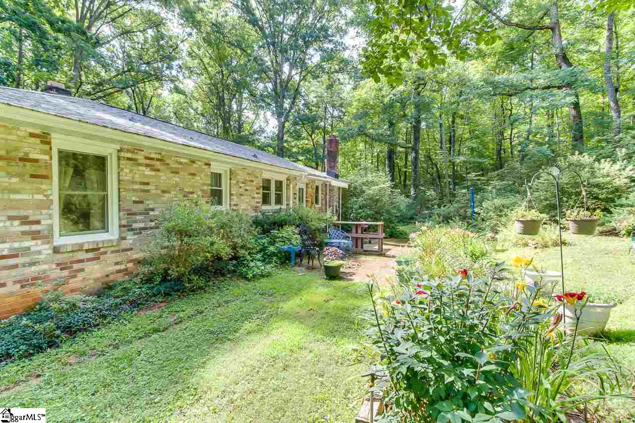 143 Glassy Road Landrum, SC 29356 - Photo 32 of 34