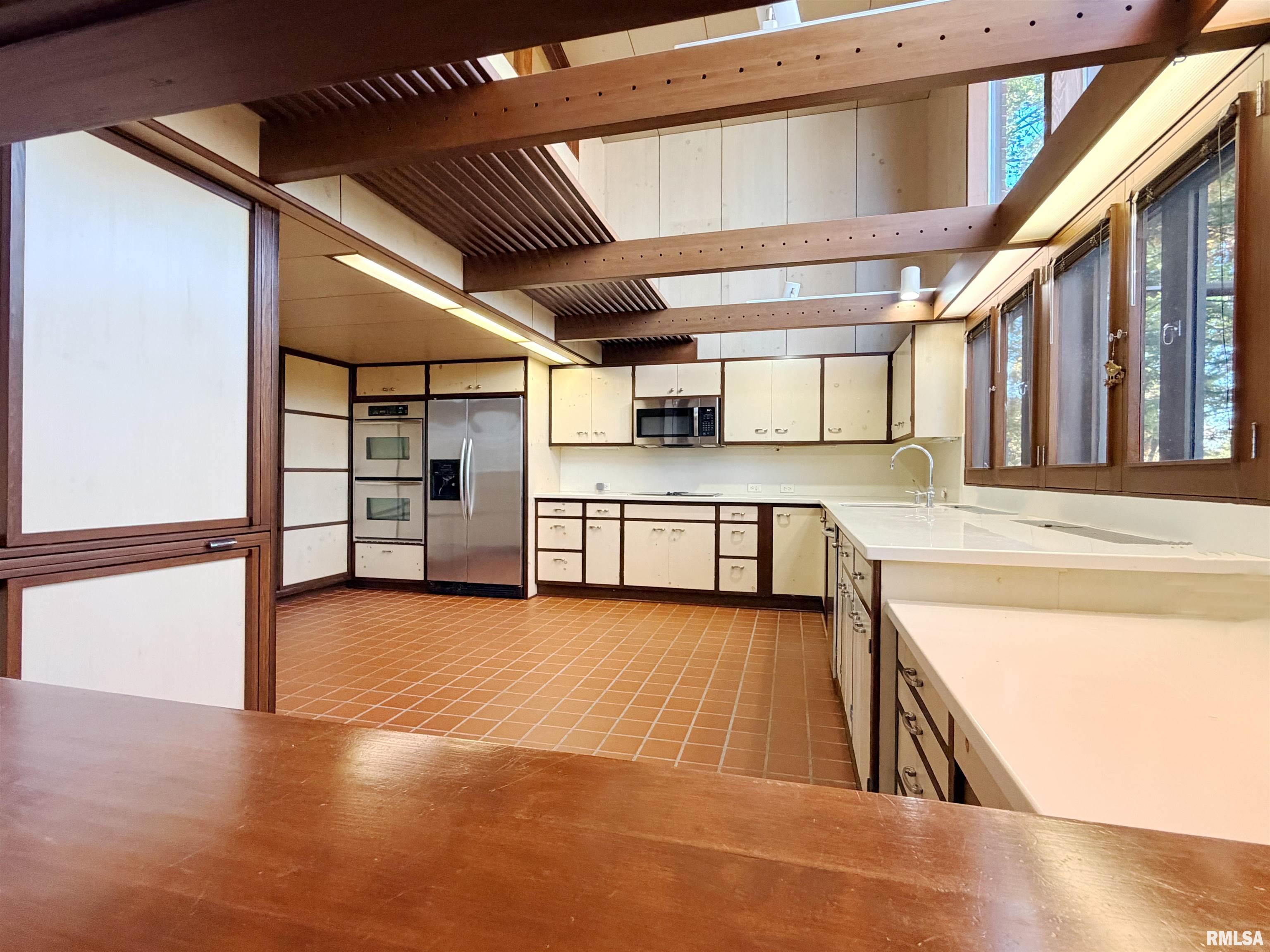 501 East High Point Road Peoria, IL 61614 - Photo 37 of 91