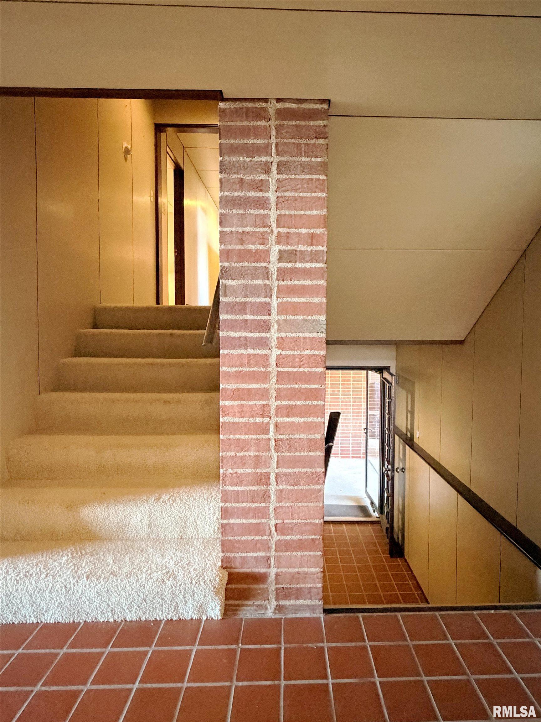 501 East High Point Road Peoria, IL 61614 - Photo 47 of 94
