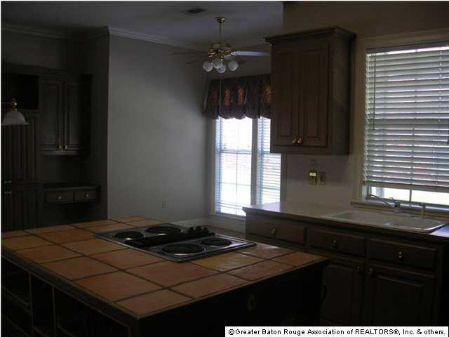 429 Plantation Ridge Avenue Baton Rouge, LA 70810 - Photo 7 of 23 Gallery Image 7