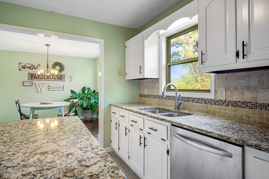 1710 Upper Hilham Road Livingston, TN 38570 - Photo 14 of 39 Gallery Image 14