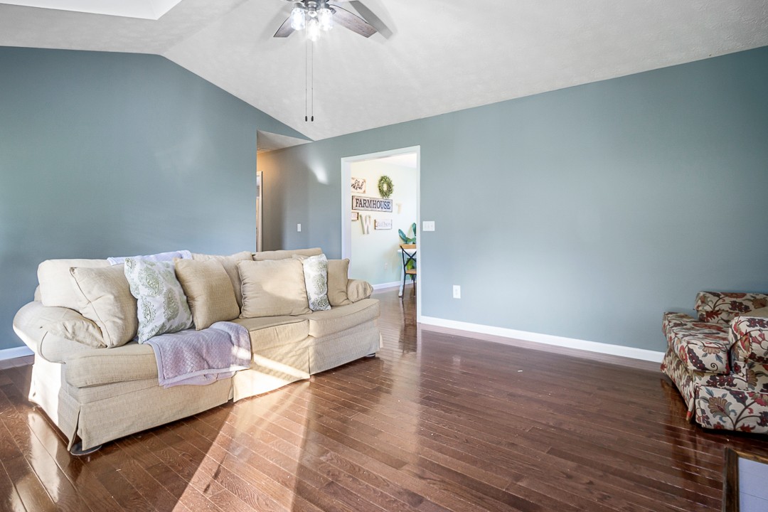 1710 Upper Hilham Road Livingston, TN 38570 - Photo 7 of 39 Gallery Image 7