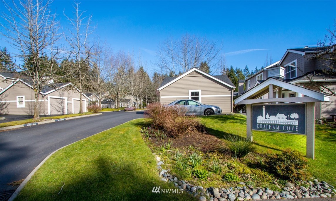 1240 Weaver Road Northwest, Unit B3 Bainbridge Island, WA 98110 - Photo 18 of 18 Gallery Image 18