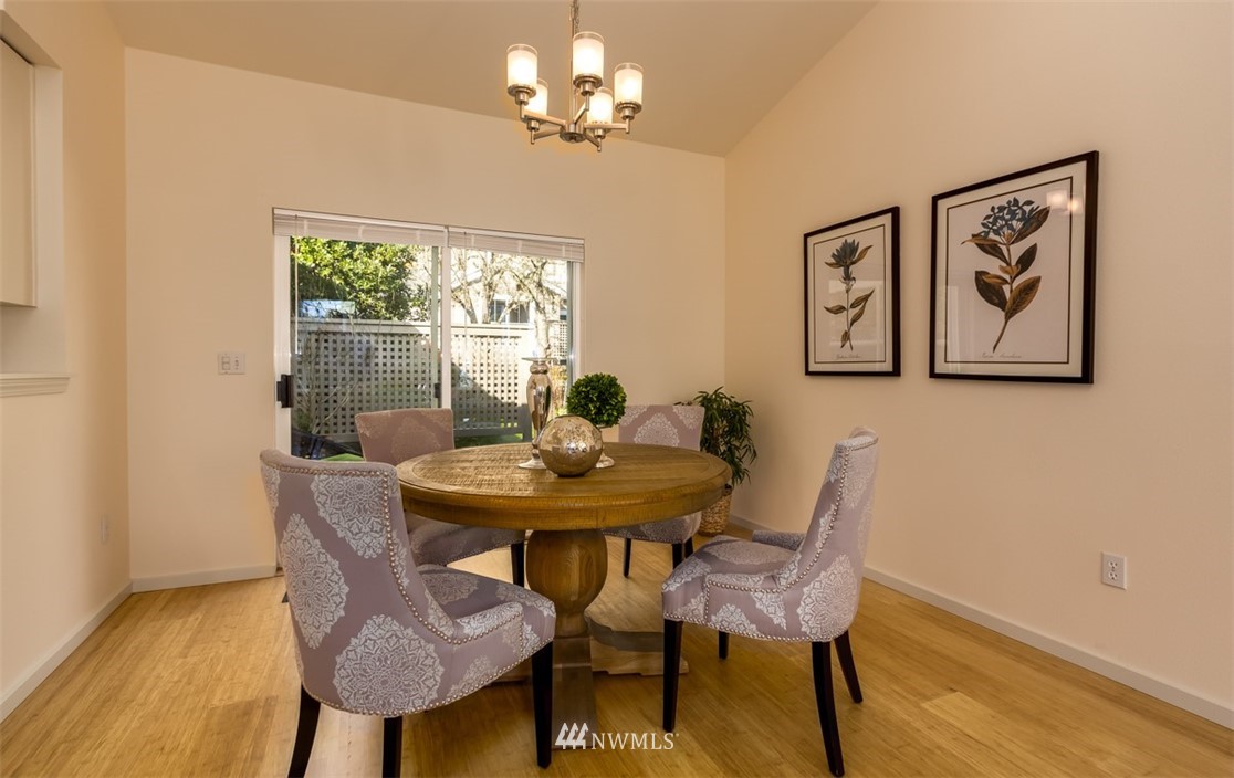 1240 Weaver Road Northwest, Unit B3 Bainbridge Island, WA 98110 - Photo 8 of 18 Gallery Image 8