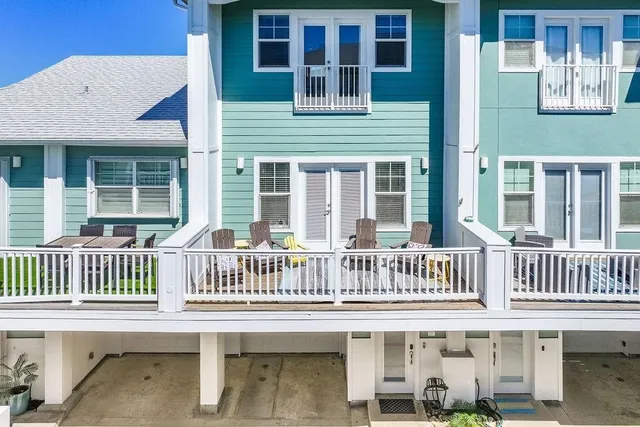 $439,000 | 3021 Eleventh Street, Unit 2, Port Aransas, TX 78373