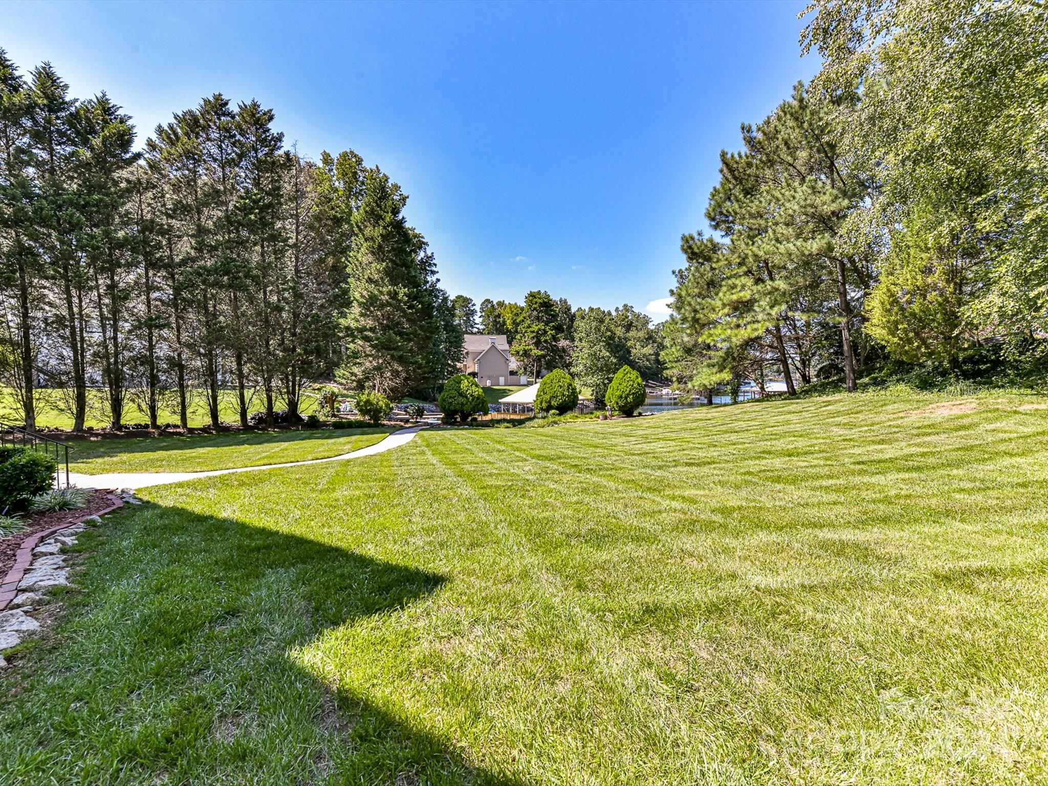 126 Normandy Road Mooresville, NC 28117 - Photo 33 of 48 Gallery Image 33