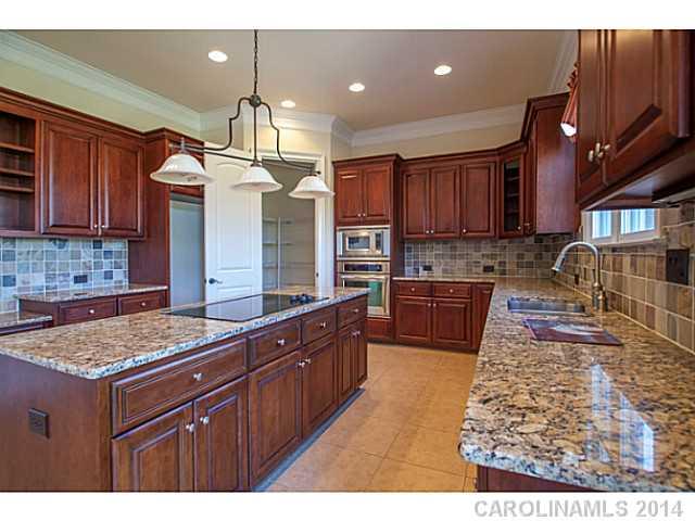 8606 Rolling Fields Road Charlotte, NC 28227 - Photo 5 of 12 Gallery Image 5
