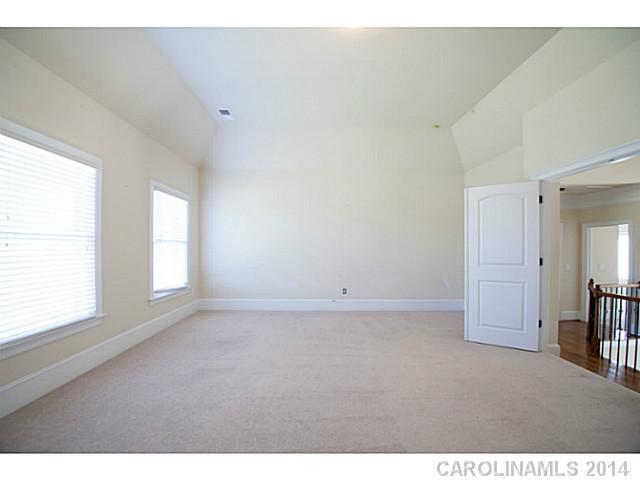 8606 Rolling Fields Road Charlotte, NC 28227 - Photo 10 of 12 Gallery Image 10