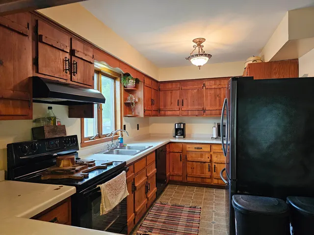 $594,900 | N459 County Rd U, Weyauwega, WI 54983