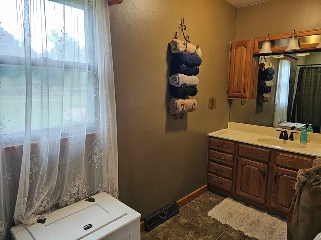 $594,900 | N459 County Rd U, Weyauwega, WI 54983