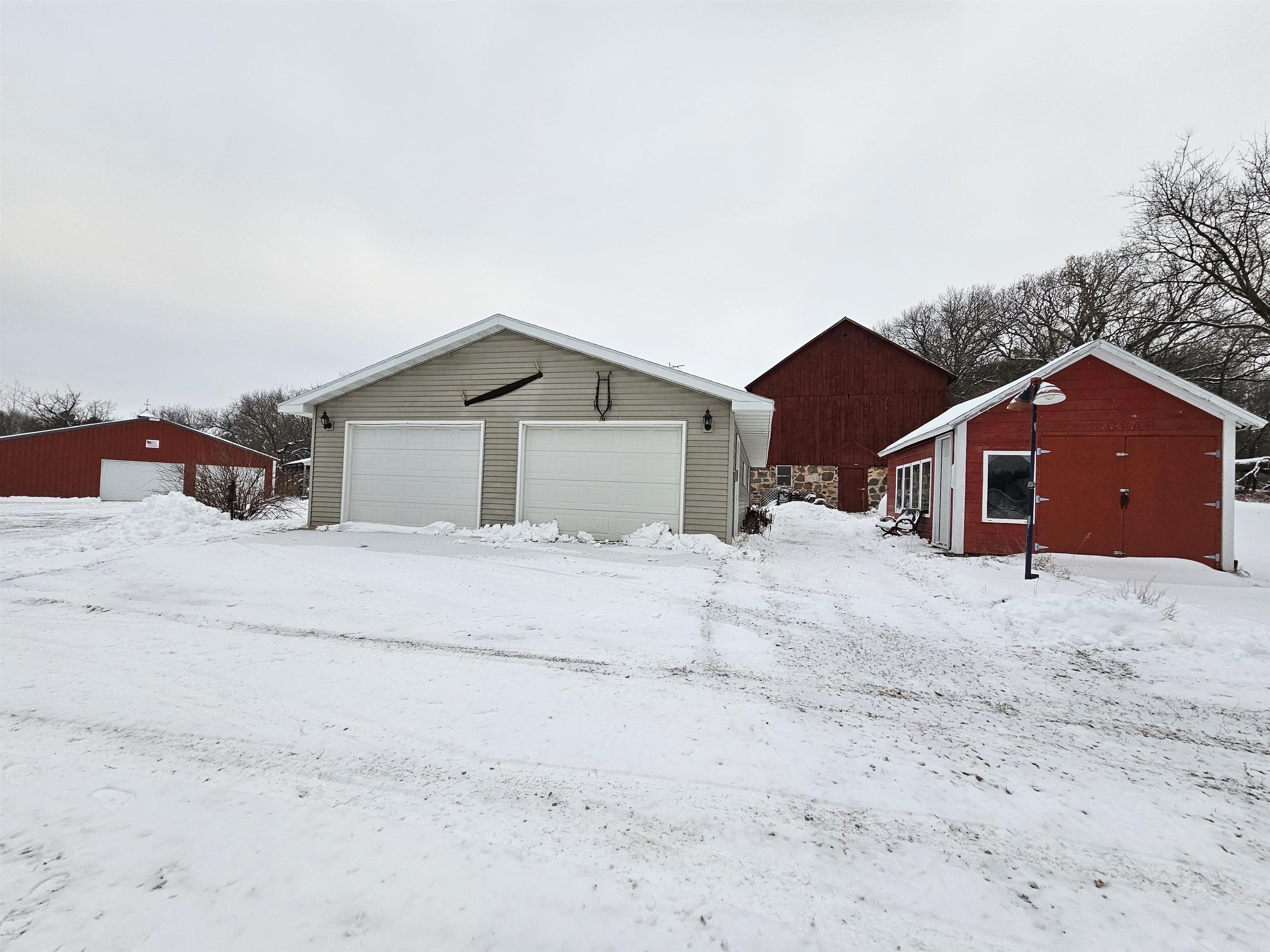 N459 County Rd U Weyauwega, WI 54983 - Photo 3 of 60