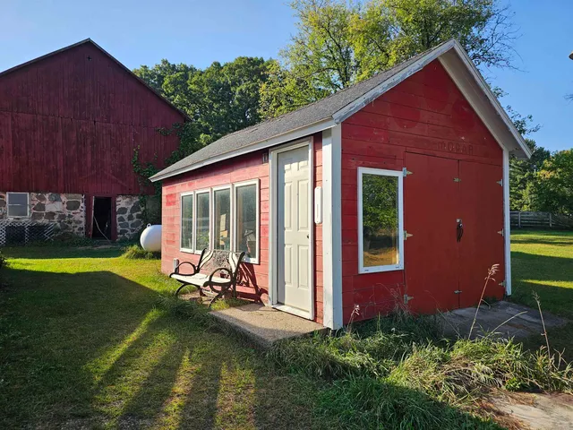 $594,900 | N459 County Rd U, Weyauwega, WI 54983