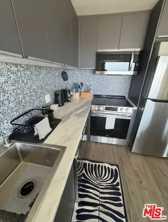 $3,000 | 1433 Silvius Avenue, San Pedro, CA 90731