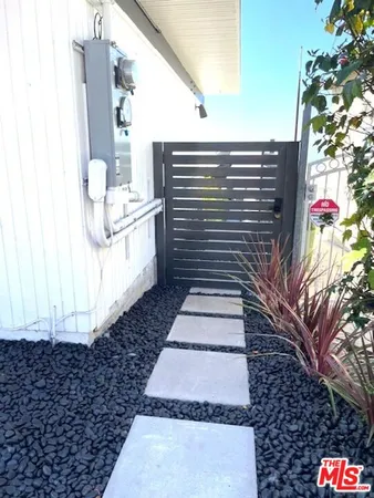 $3,000 | 1433 Silvius Avenue, San Pedro, CA 90731