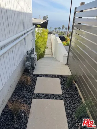 $3,000 | 1433 Silvius Avenue, San Pedro, CA 90731