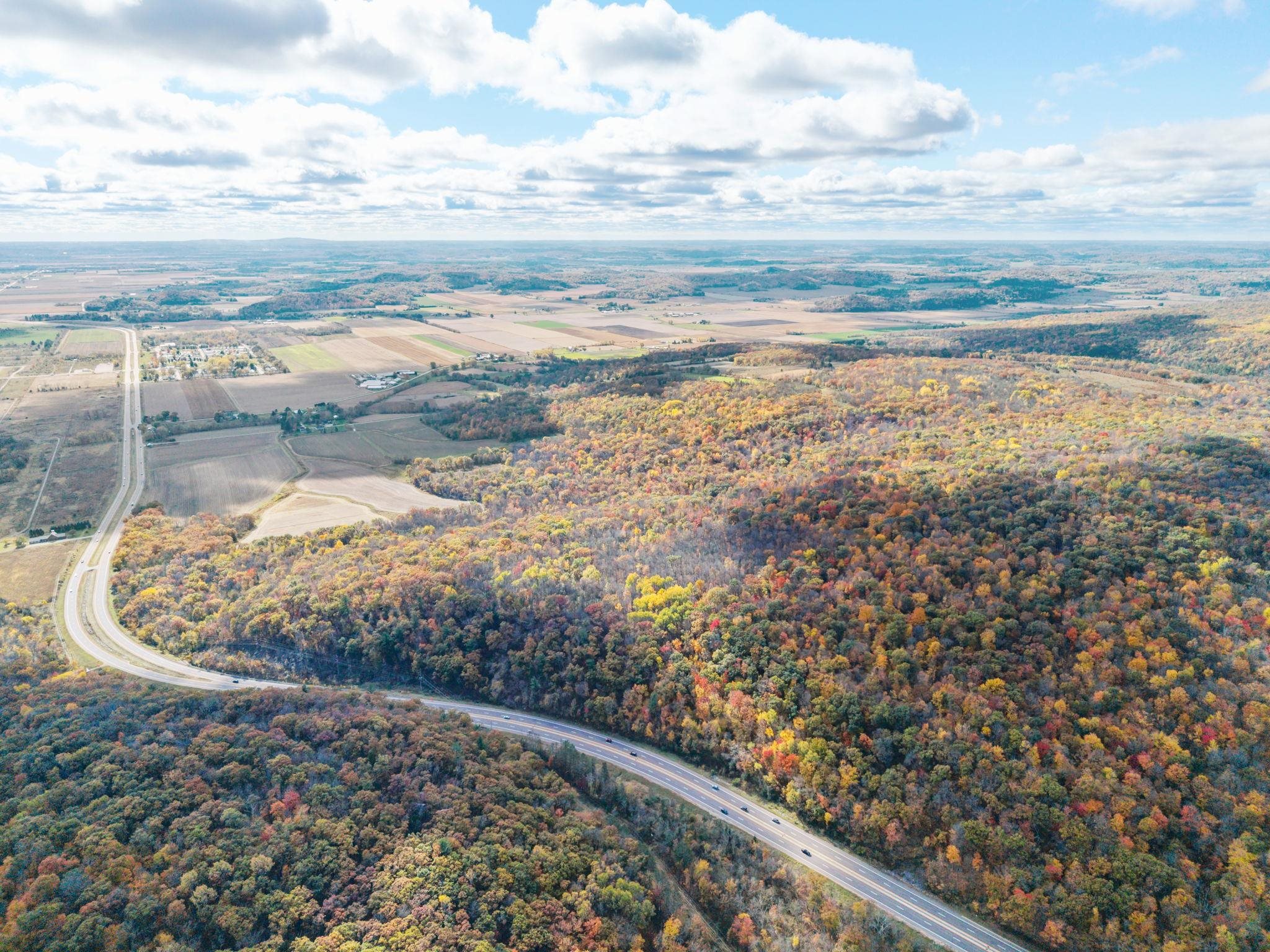 12 Highway 12 Baraboo, WI 53913 - Photo 7 of 18