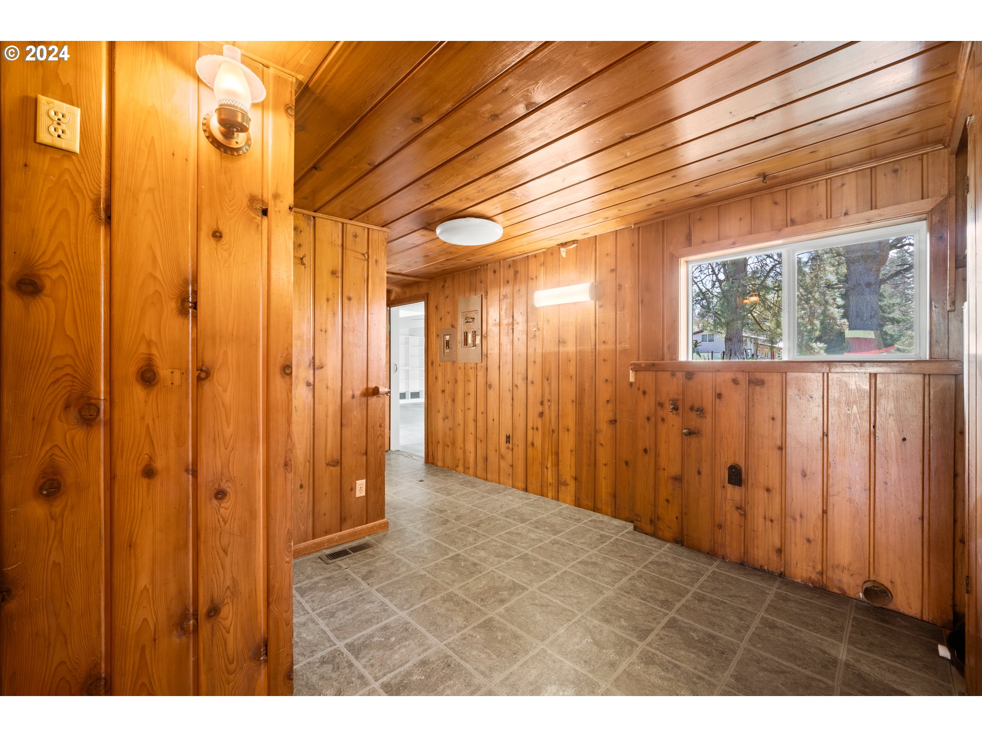 208 O Neal Road Kalama, WA 98625 - Photo 18 of 34 Gallery Image 18