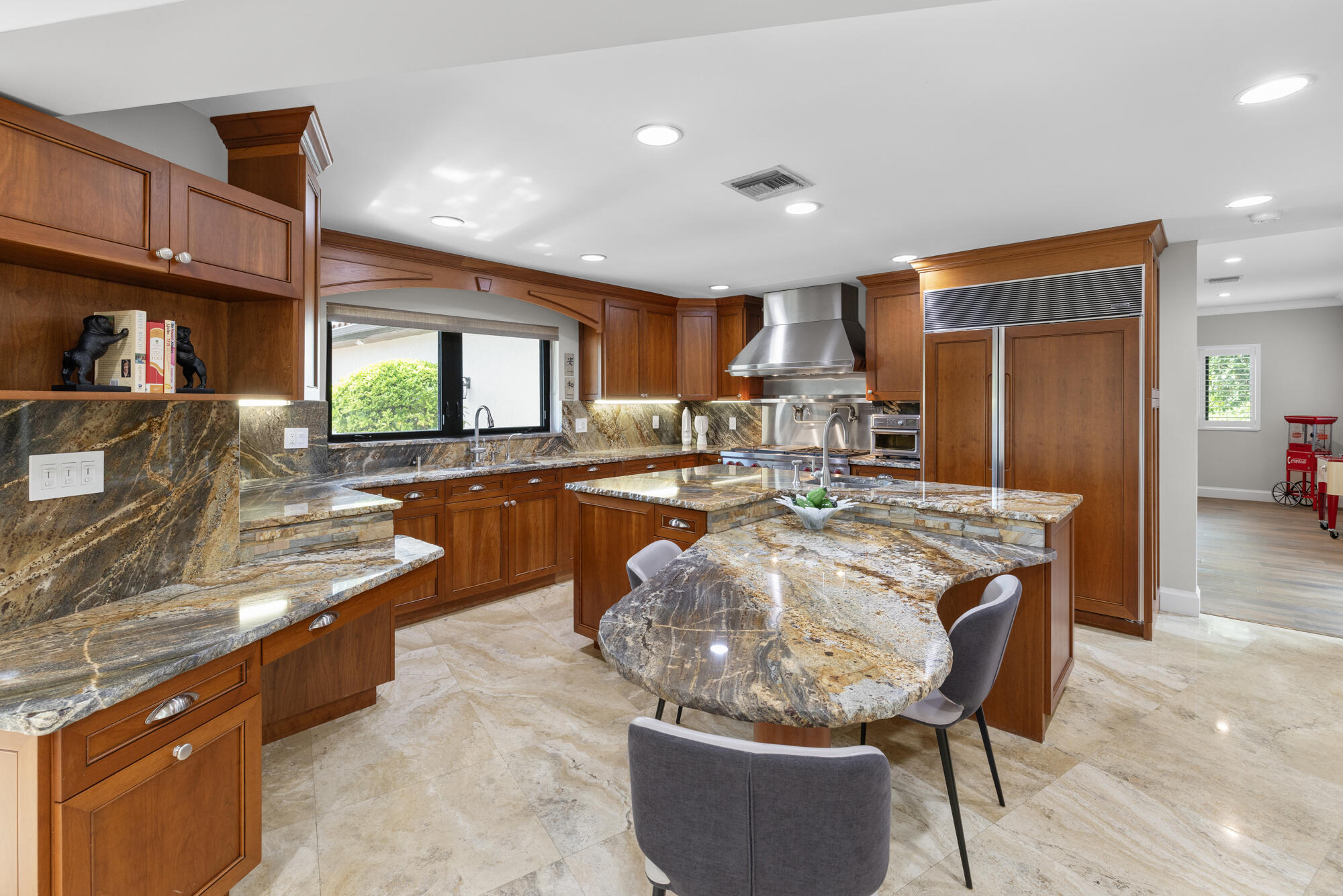1069 West Palmetto Park Road Boca Raton, FL 33486 - Photo 9 of 54 Kitchen