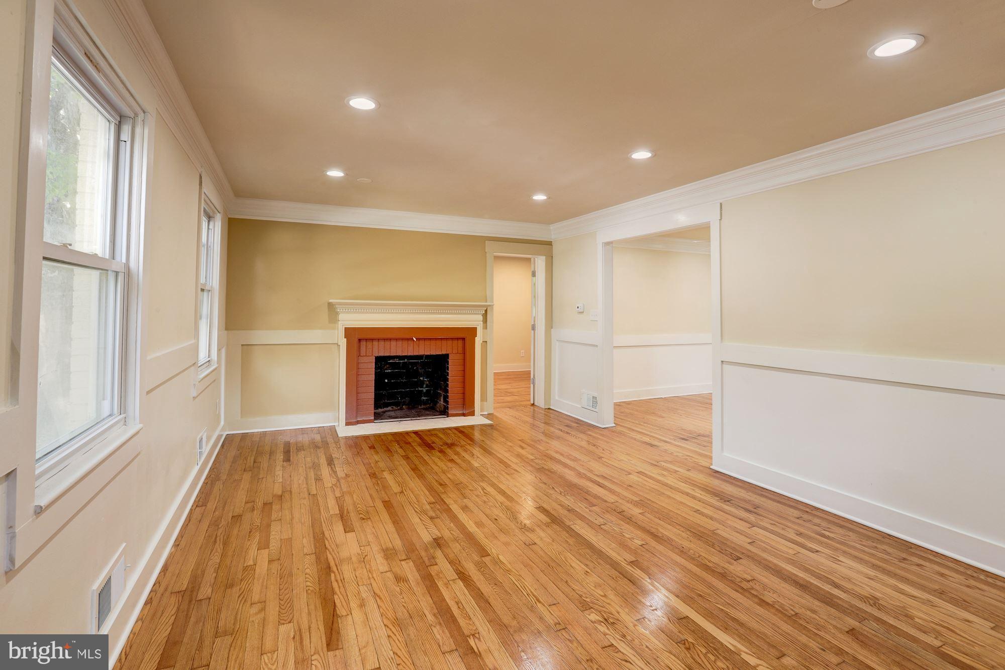 6502 Livingston Road Oxon Hill, MD 20745 - Photo 18 of 37 Living room with wood floor