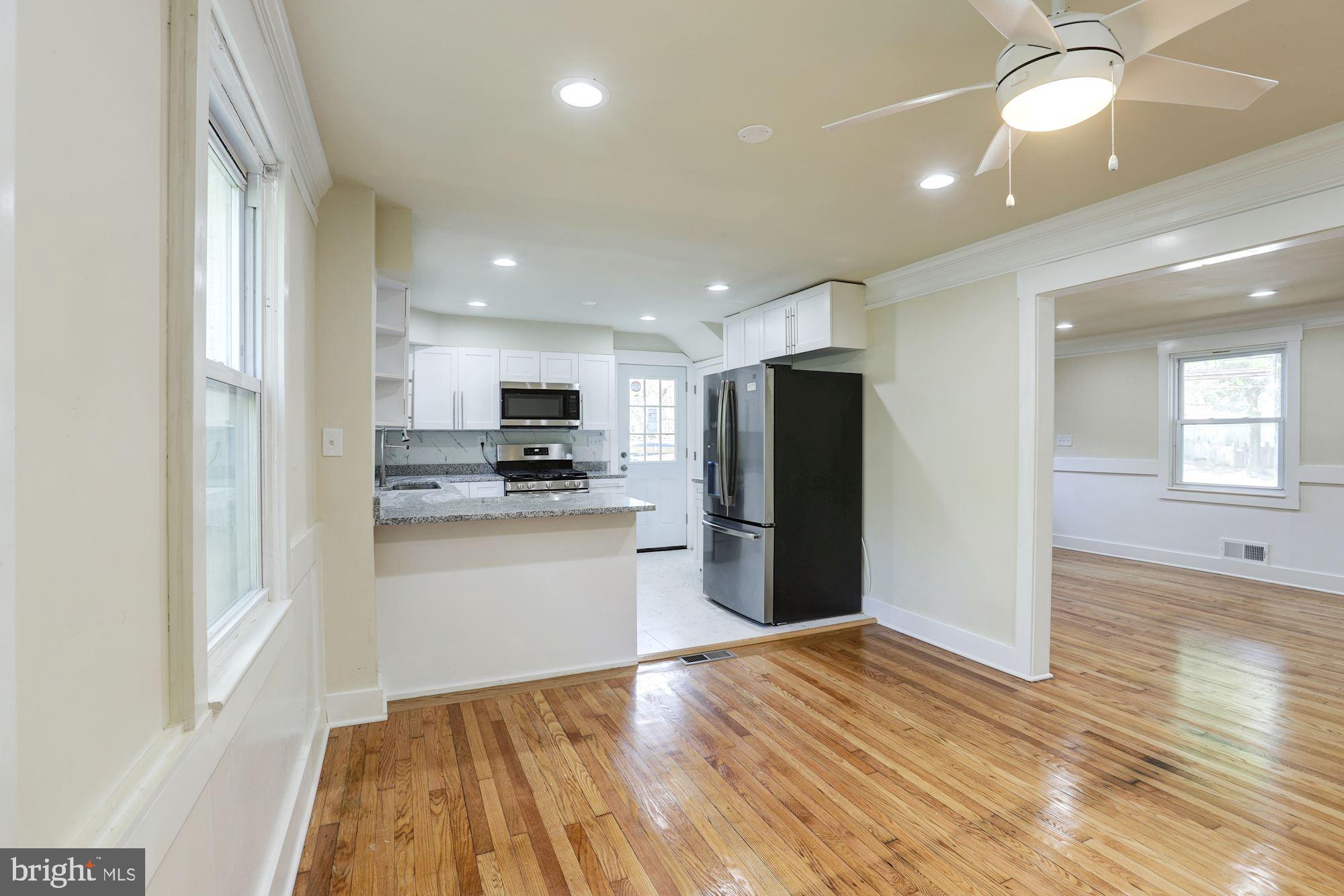 6502 Livingston Road Oxon Hill, MD 20745 - Photo 3 of 37 Gallery Image 3