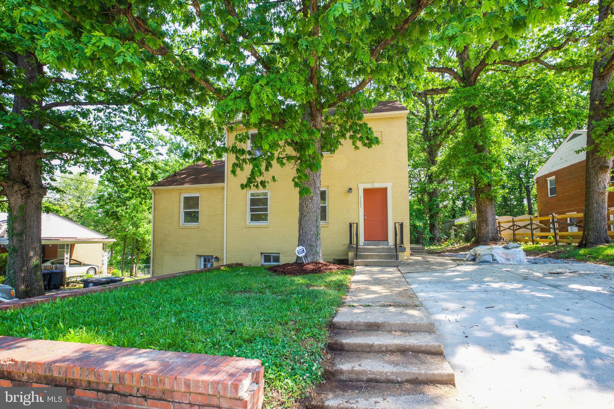 6502 Livingston Road Oxon Hill, MD 20745 - Photo 8 of 37 Gallery Image 8